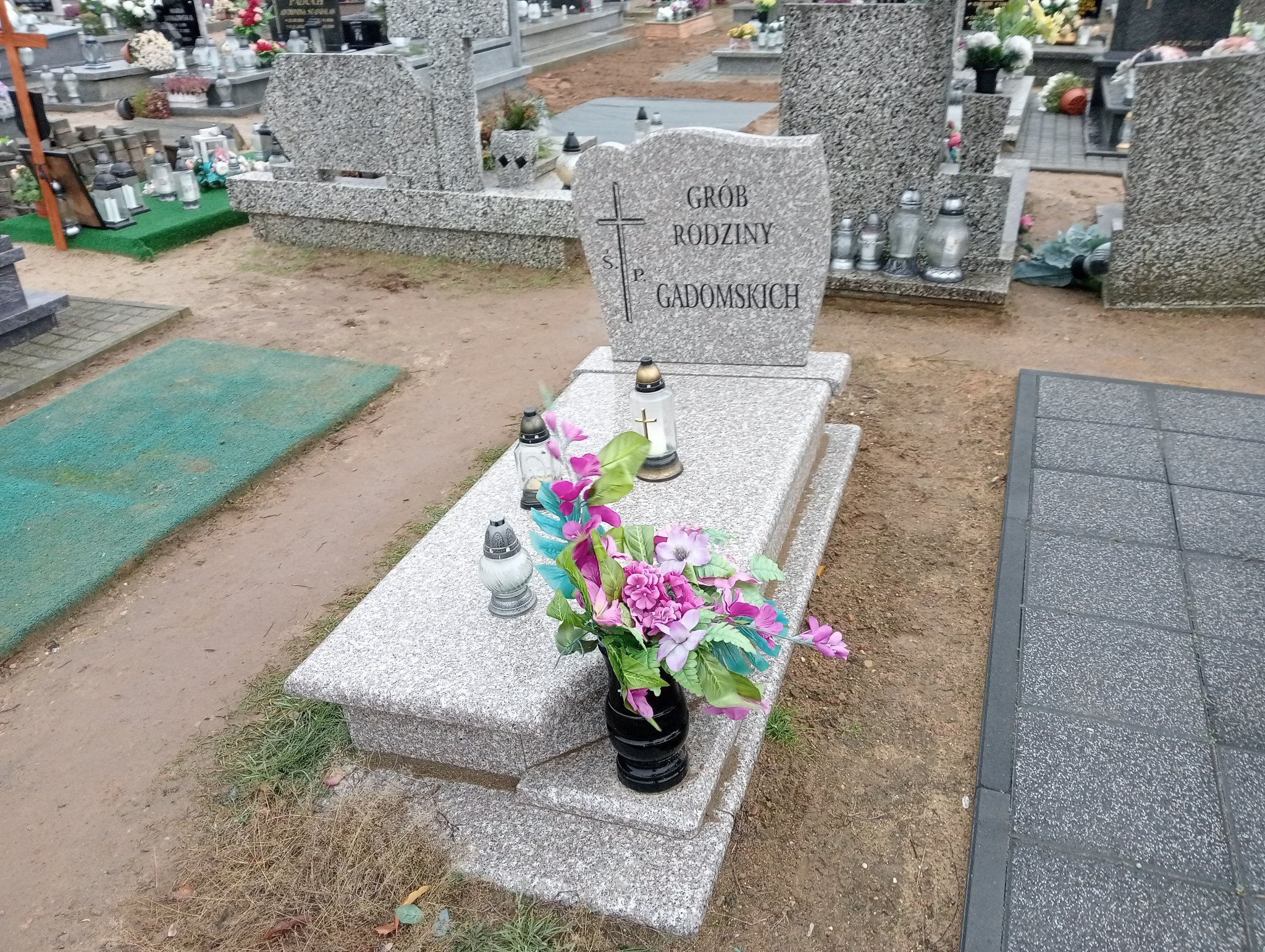Bogdan Gadomski 1940 Pleszew - Grobonet - Wyszukiwarka osób pochowanych