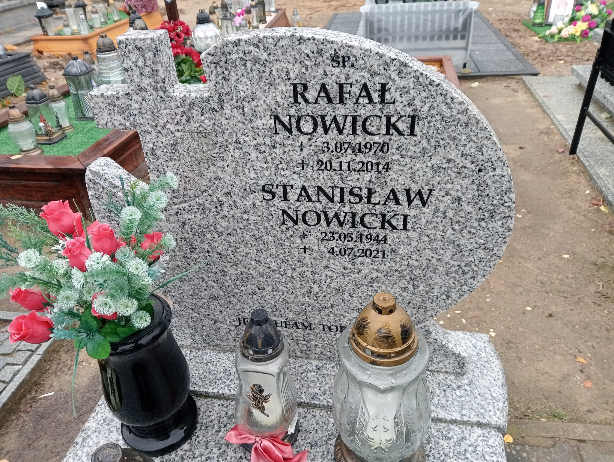 Rafał Nowicki 1970 Pleszew - Grobonet - Wyszukiwarka osób pochowanych