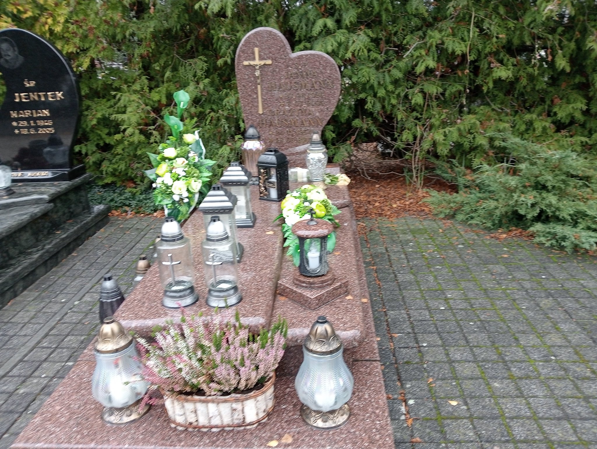 Grób Grażyna Hausmann