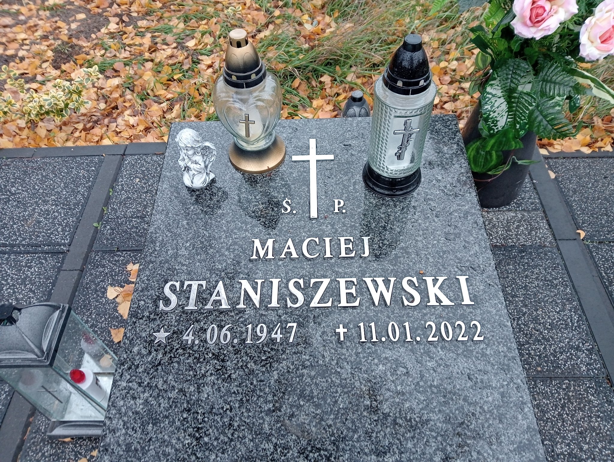 Maciej Staniszewski 1947 Pleszew - Grobonet - Wyszukiwarka osób pochowanych